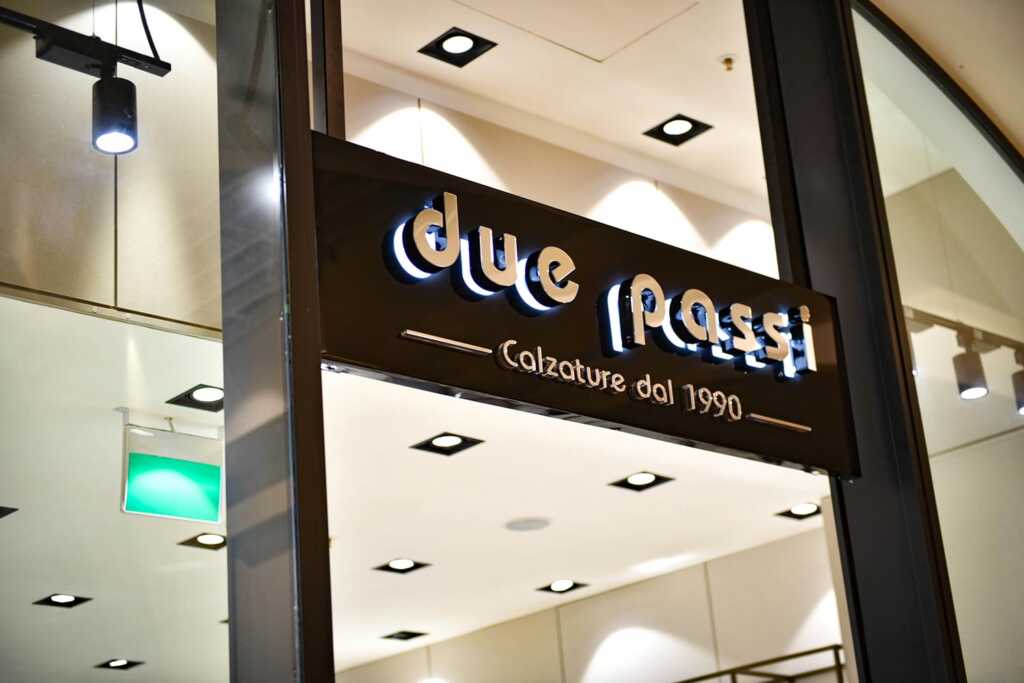 Centro Commerciale Porte dello Jonio Due Passi Centro Commerciale Porte dello Jonio Due Passi