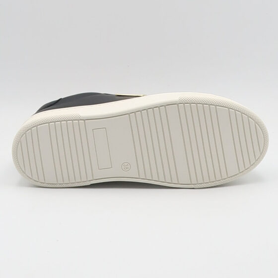 Sneaker geo con targhetta logo - Nero e beige - immagine 4