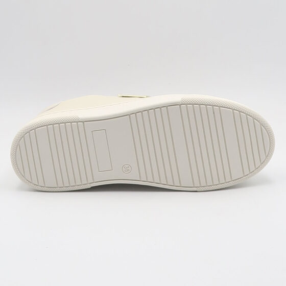 Sneaker con targhetta logo - Bianco e beige - immagine 4