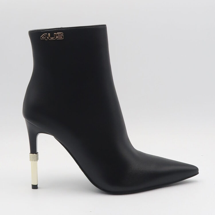 Stivaletto con tacco a stiletto - Nero